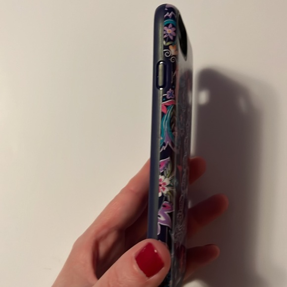Vera Bradley French Paisley iPhone Case for iPhone 8/7/6/6S/SE 2020/SE 2022 - Picture 8 of 11